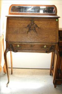 Sale Image for Large Public Auction