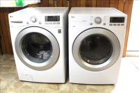 Sale Image for Real Estate &amp; Contents