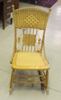 Sale Image for Super Antique Auction Online