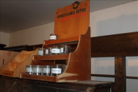 Sale Image for Large Public Auction