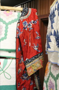 Sale Image for Large Public Auction