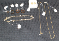 Sale Image for Large Estate Auction