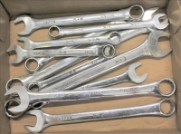 Sale Image for Large Public Auction