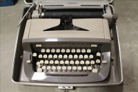 Sale Image for Large Public Auction