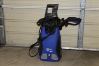 Sale Image for Large Public Auction - Real Estate & Contents