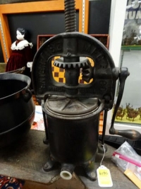 Sale Image for Cataloged Multi-Estate Auction