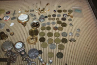 Sale Image for Large Public Auction