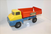 Sale Image for Large Public Auction