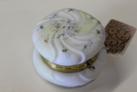Sale Image for Super Antique Auction Online