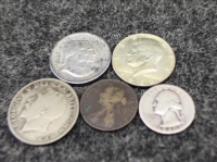 Sale Image for Large Public Auction