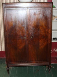 Sale Image for Large Public Auction