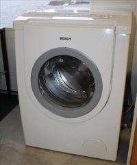 Sale Image for Large Public Auction