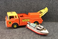 Sale Image for Large Public Auction