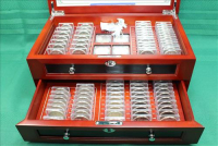 Sale Image for Large Public Auction