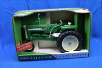 Sale Image for Large Public Auction