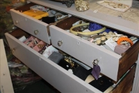 Sale Image for Marilyn's Antiques