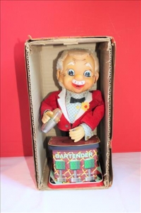 Sale Image for Large Public Auction