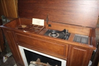 Sale Image for Large Public Auction