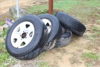 Sale Image for Large Public Auction