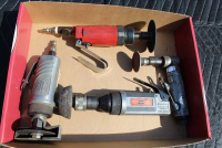 Sale Image for Dennis Trailers Inc. Liquidation Auction