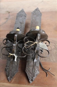 Sale Image for Spectacular Large Public Auction