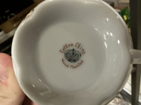 Sale Image for Smalls Overstock Online Auction