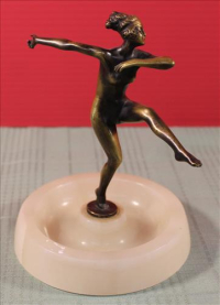 Sale Image for Large Public Auction