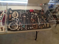 Sale Image for Estate Sale With Antique Furniture, Jewelry, Linens, Crystal, China And More