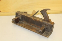 Sale Image for Large Public Auction