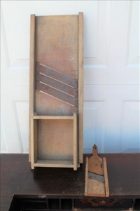 Sale Image for Large Public Auction