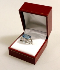 Sale Image for Special June Online Only Jewelry Auction
