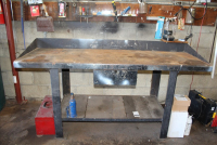 Sale Image for Dennis Trailers Inc. Liquidation Auction