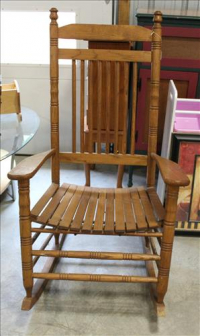 Sale Image for Large Public Auction