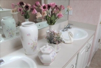 Sale Image for Large Public Auction