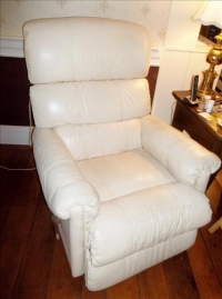 Sale Image for Large Moving Auction