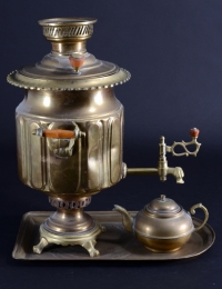 Sale Image for Vining Estate World Collectibles Plus