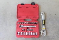 Sale Image for Large Moving Auction