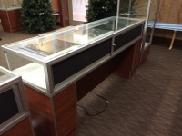 Sale Image for ABSOLUTE ONLINE AUCTION - Surplus Retail Inventory And Kitchen Equipment Online Auction