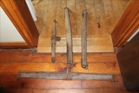 Sale Image for Large Public Auction