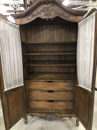 Sale Image for Second October Online Auction