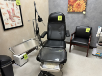 Sale Image for The Bunion Specialist