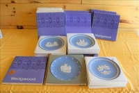 Sale Image for Large Public Auction