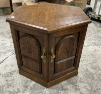 Sale Image for December Online Auction 2024