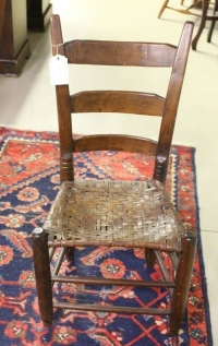 Sale Image for Super Antique Auction Online