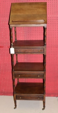Sale Image for Super Antique Auction Online
