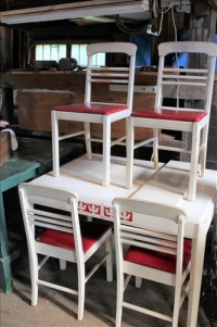 Sale Image for Large Public Auction