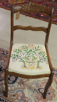 Sale Image for Super Antique Auction Online