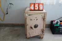 Sale Image for Online Estate Auction