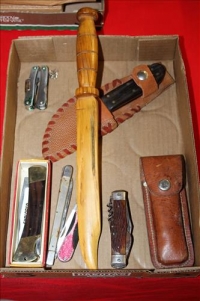 Sale Image for Large Public Auction