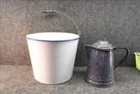 Sale Image for Large Public Auction